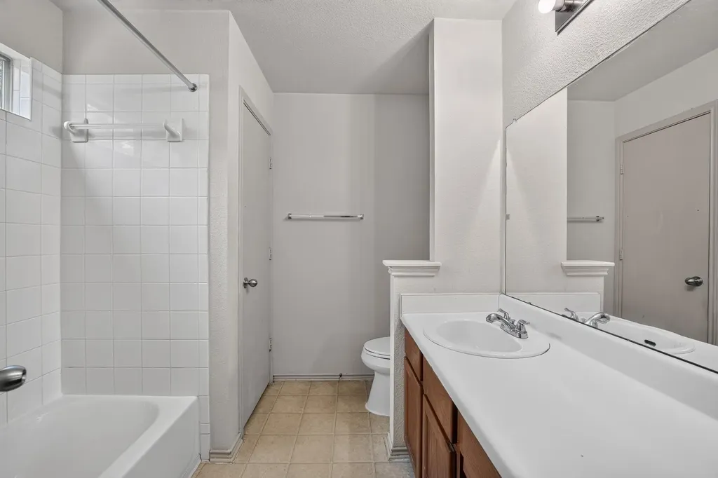 2412 Kale Drive Austin TX 78725