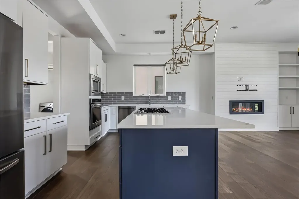 5006 Pecan Springs Road Austin TX 78723