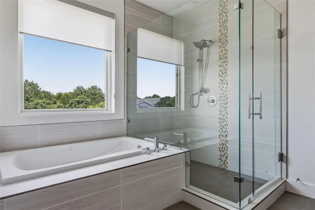 5006 Pecan Springs Road Austin TX 78723