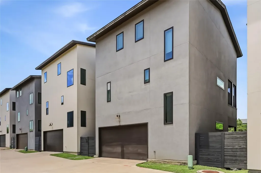 5006 Pecan Springs Road Austin TX 78723