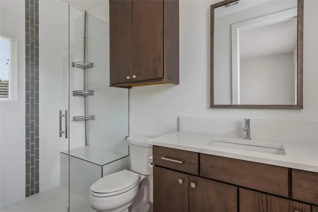 5006 Pecan Springs Road Austin TX 78723