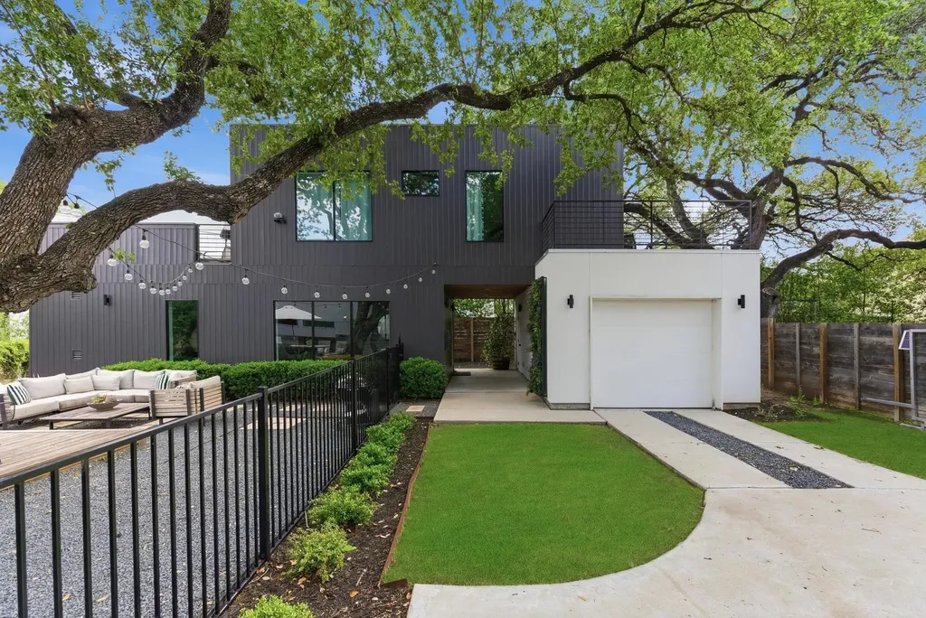 1605 Chelsea Lane Austin TX 78704