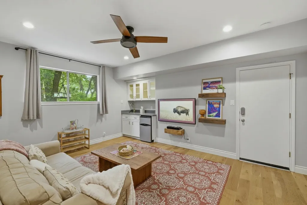 11101 Yucca Drive Austin TX 78759
