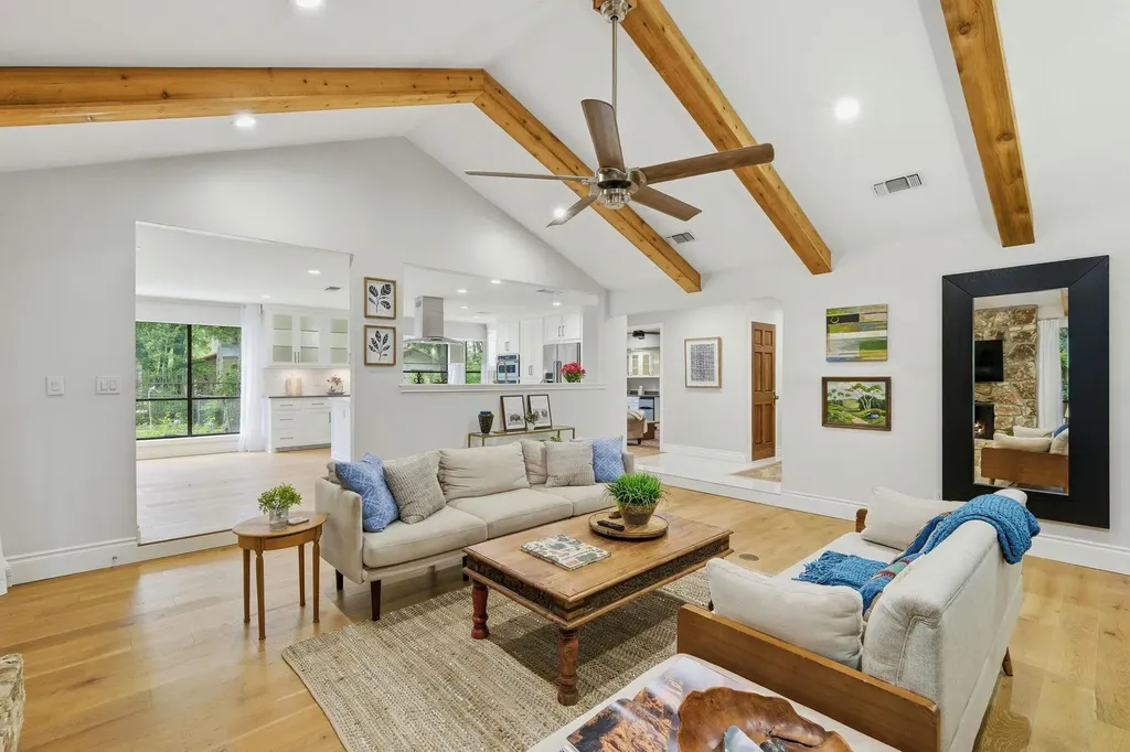11101 Yucca Drive Austin TX 78759