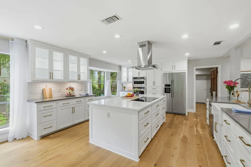 11101 Yucca Drive Austin TX 78759