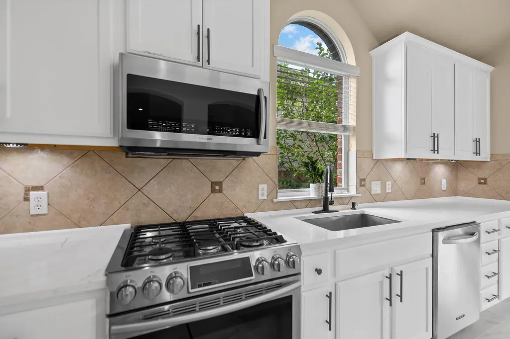 3616 Short Horn Lane Round Rock TX 78665