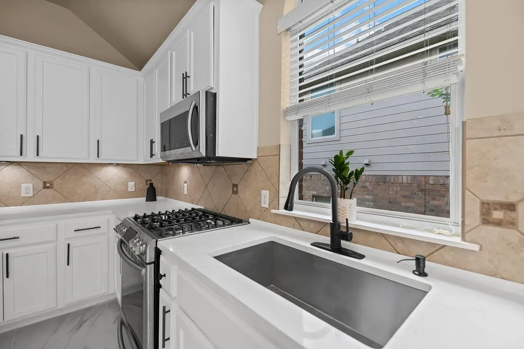 3616 Short Horn Lane Round Rock TX 78665