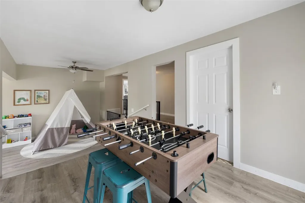 900 Deer Creek Circle Dripping Springs TX 78620