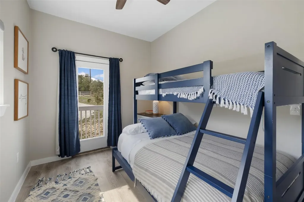 900 Deer Creek Circle Dripping Springs TX 78620
