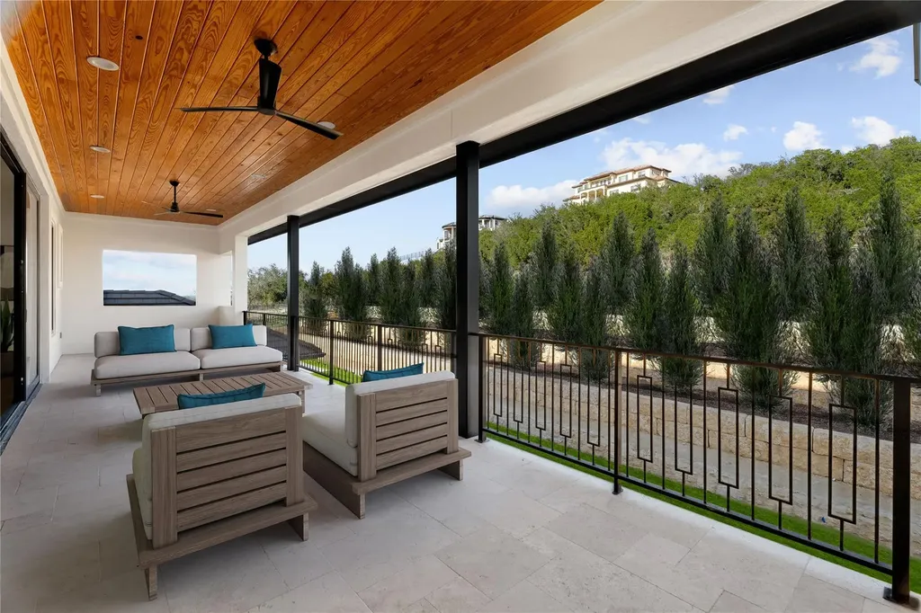 106 Bella Montagna Circle Austin TX 78734
