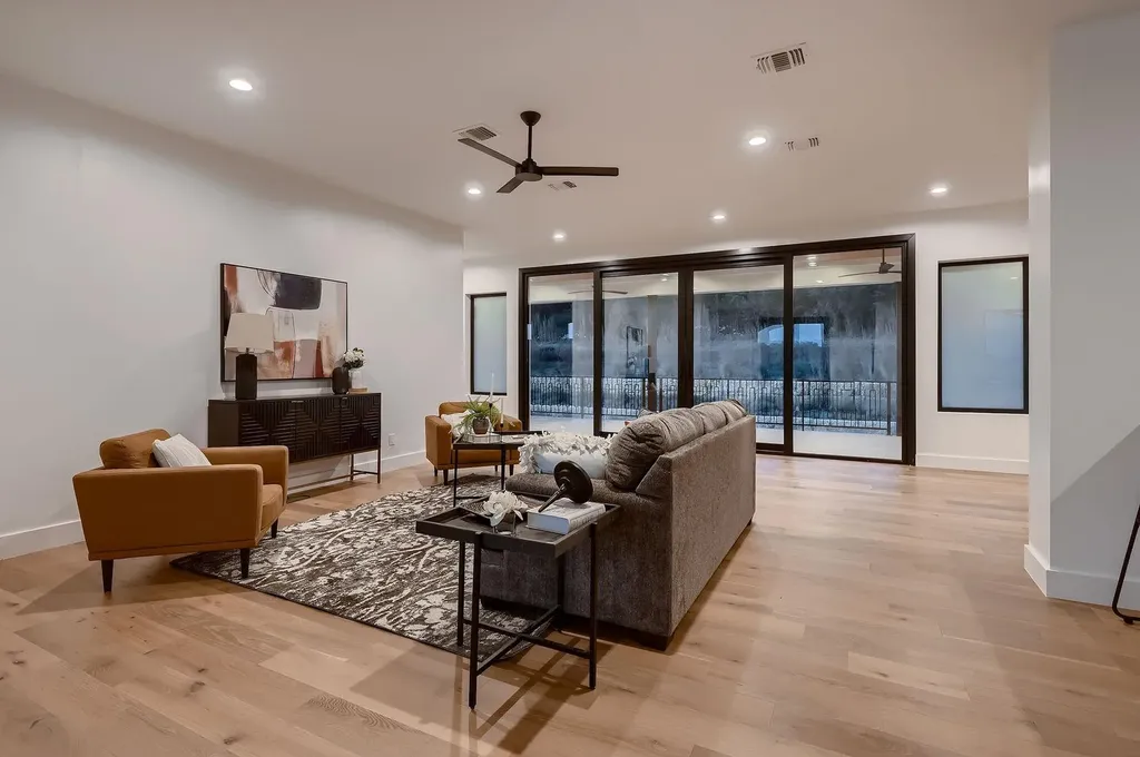 106 Bella Montagna Circle Austin TX 78734