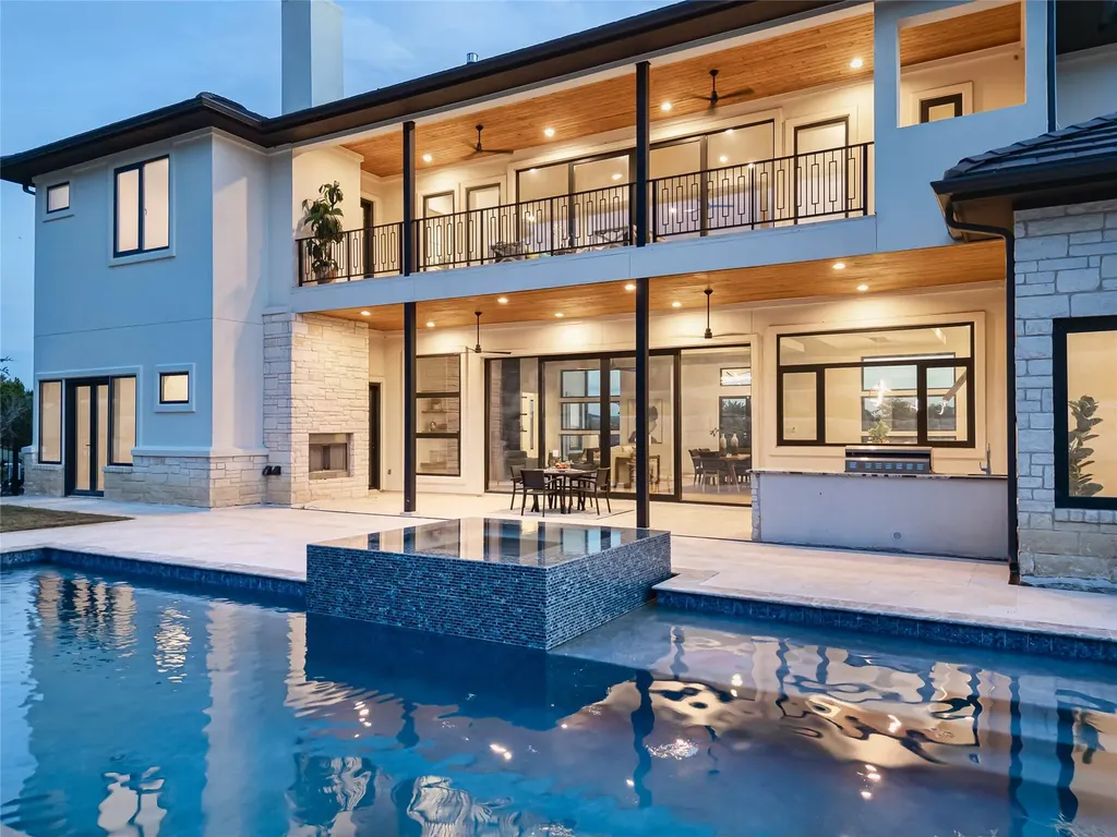 106 Bella Montagna Circle Austin TX 78734