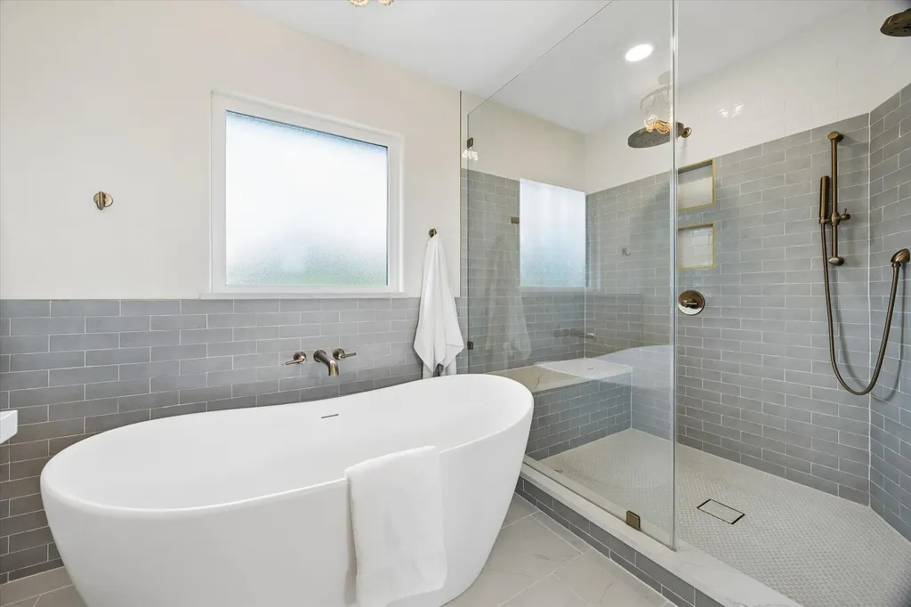 4004 Cloudy Ridge Road Austin TX 78734