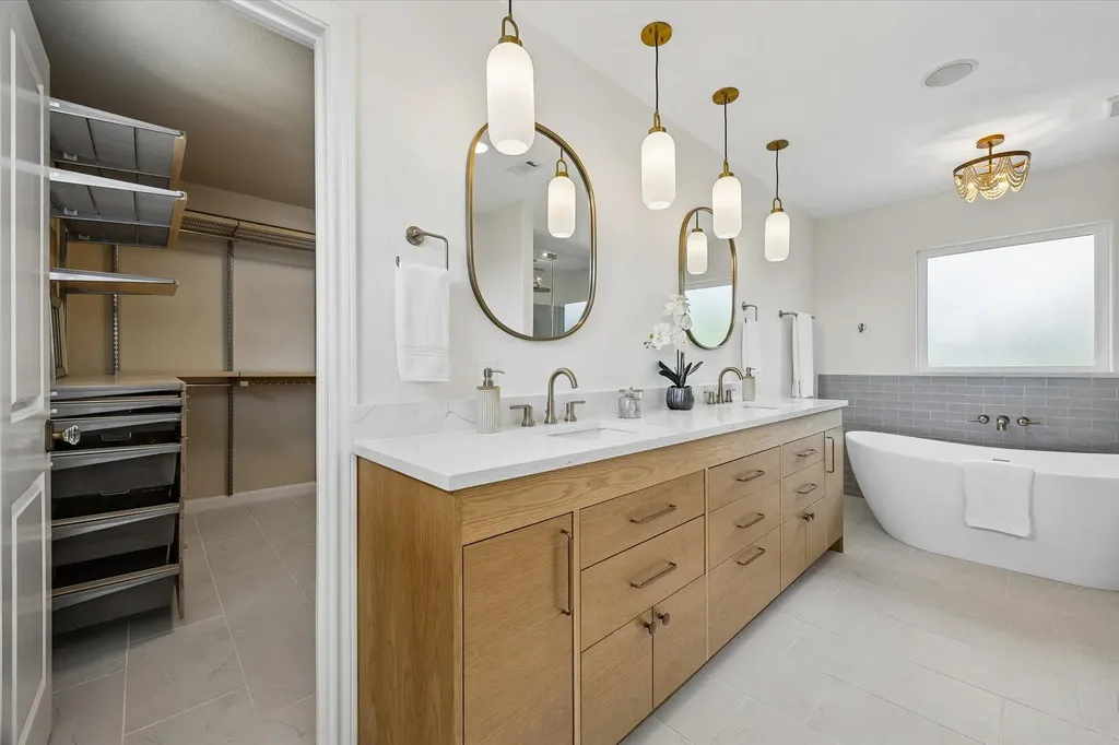 4004 Cloudy Ridge Road Austin TX 78734