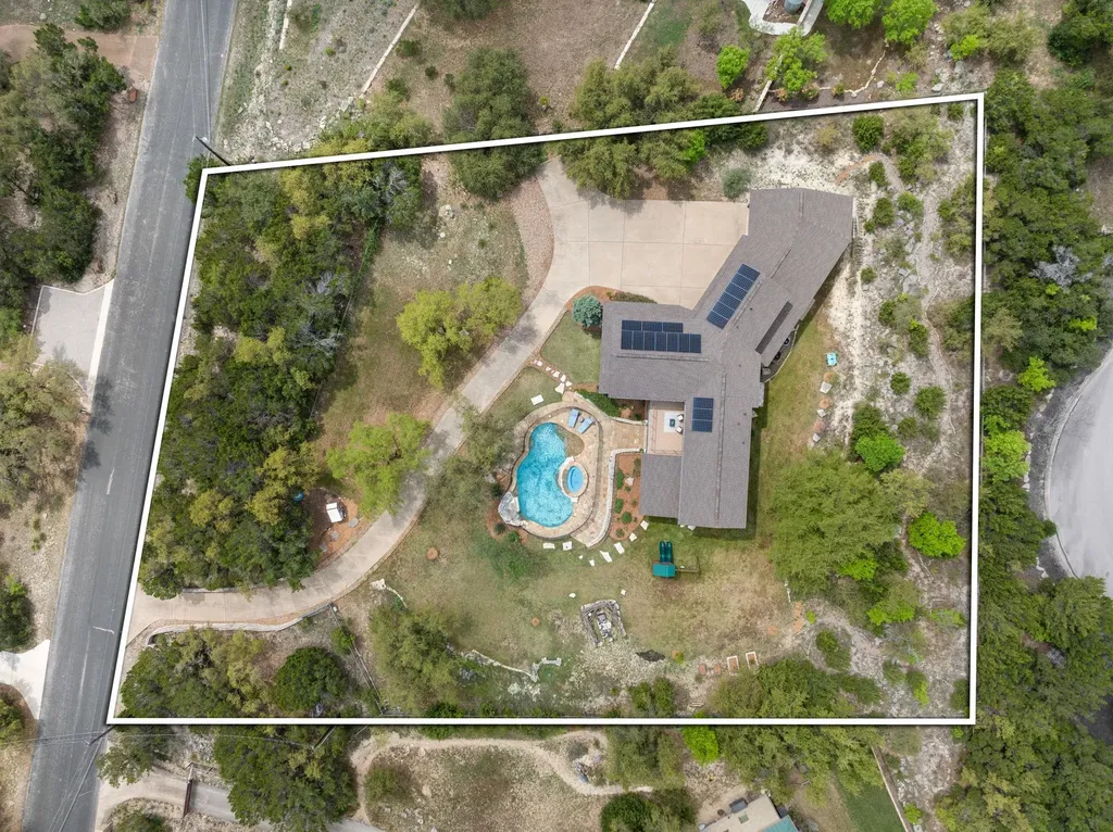 4004 Cloudy Ridge Road Austin TX 78734