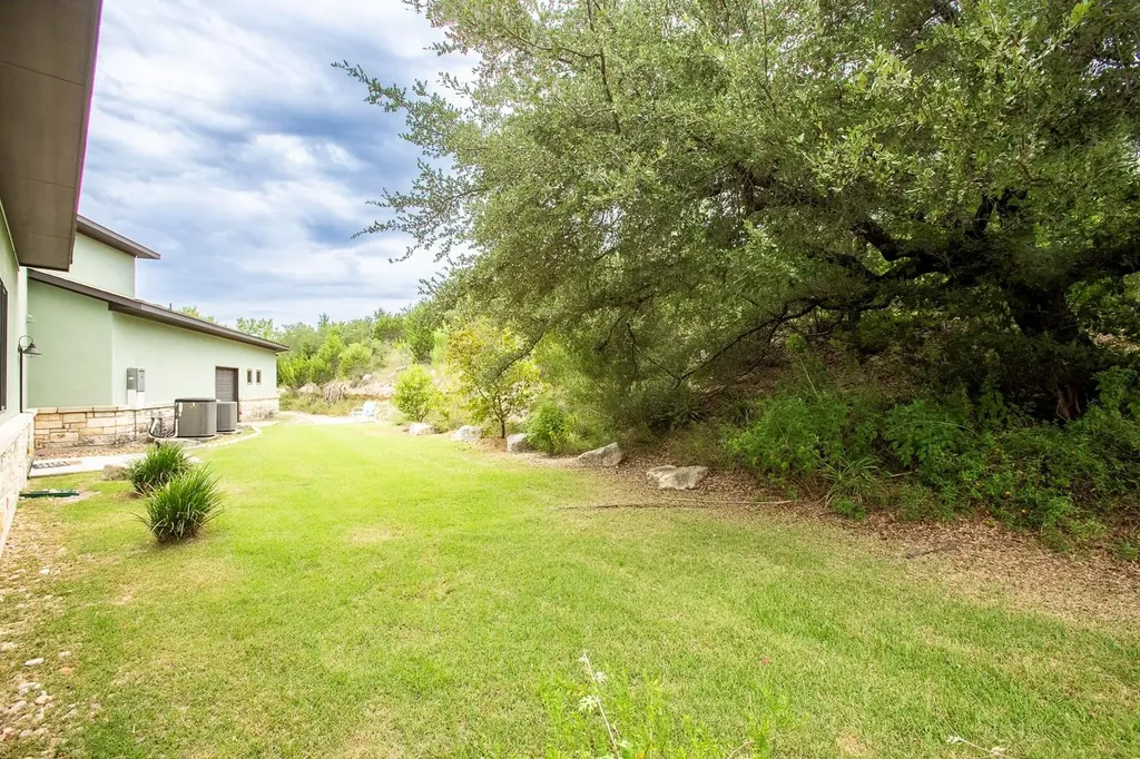 4004 Cloudy Ridge Road Austin TX 78734