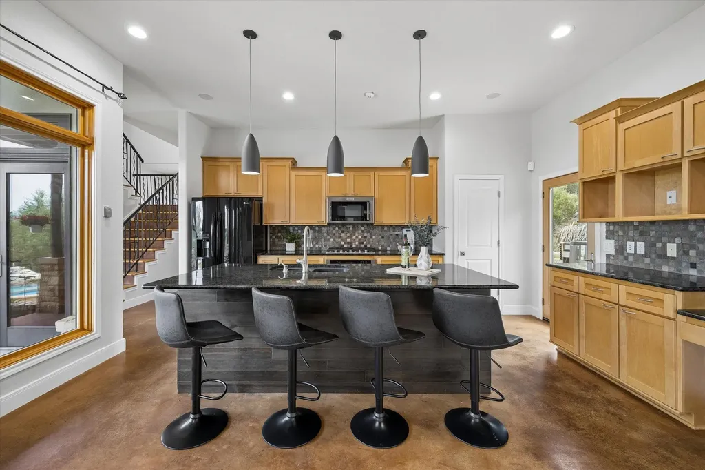 4004 Cloudy Ridge Road Austin TX 78734