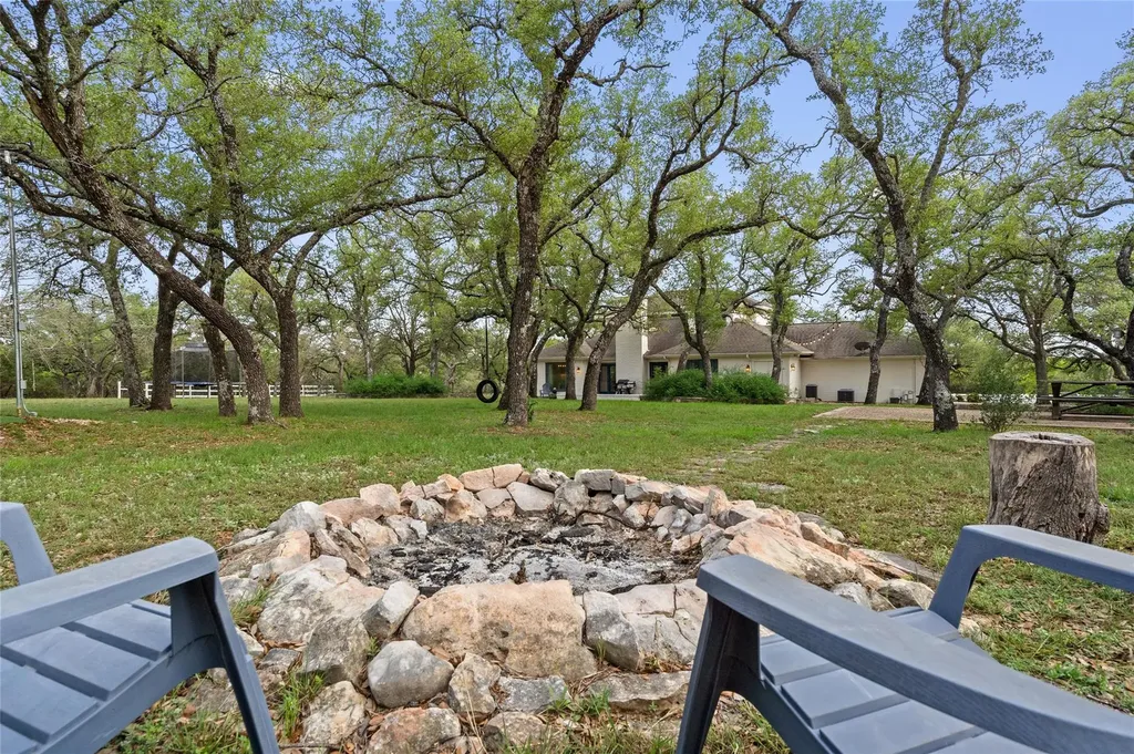 606 Winchester Drive Dripping Springs TX 78620