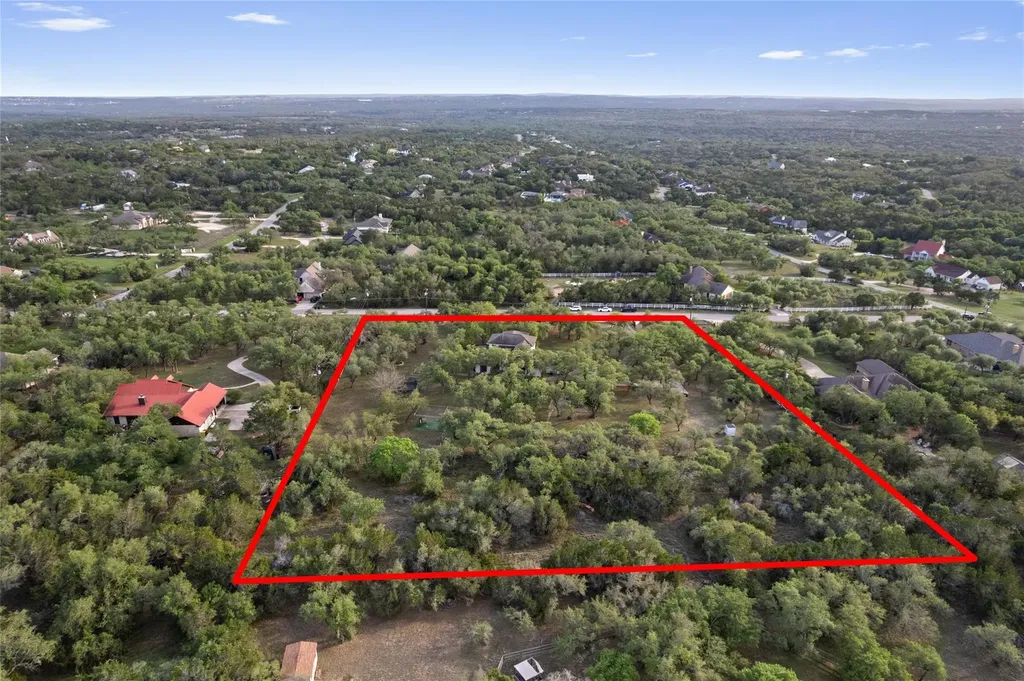 606 Winchester Drive Dripping Springs TX 78620