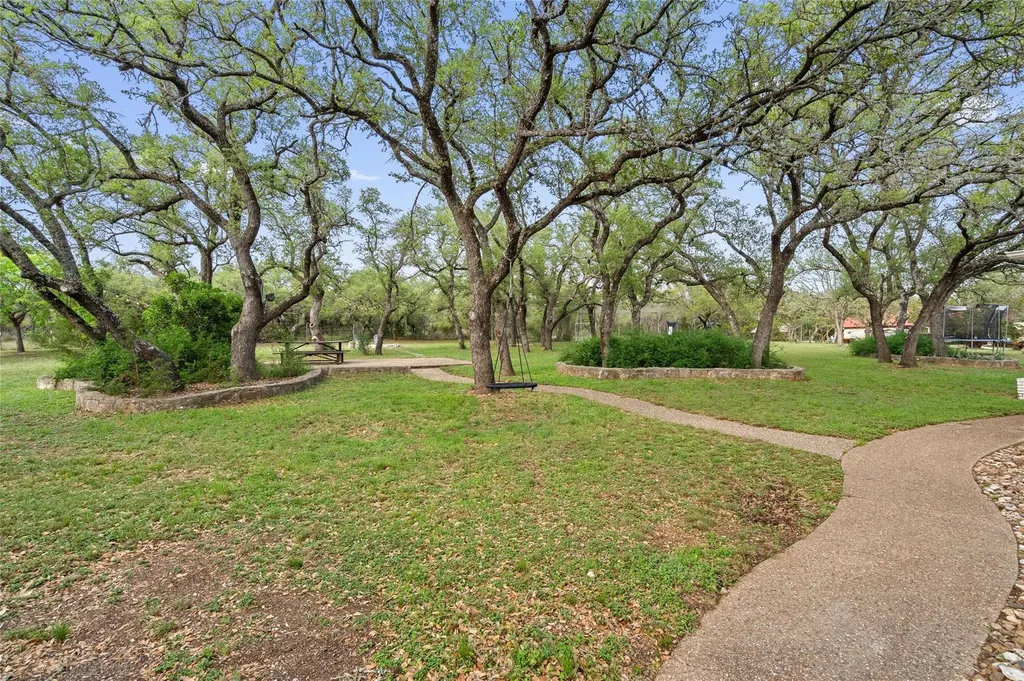 606 Winchester Drive Dripping Springs TX 78620