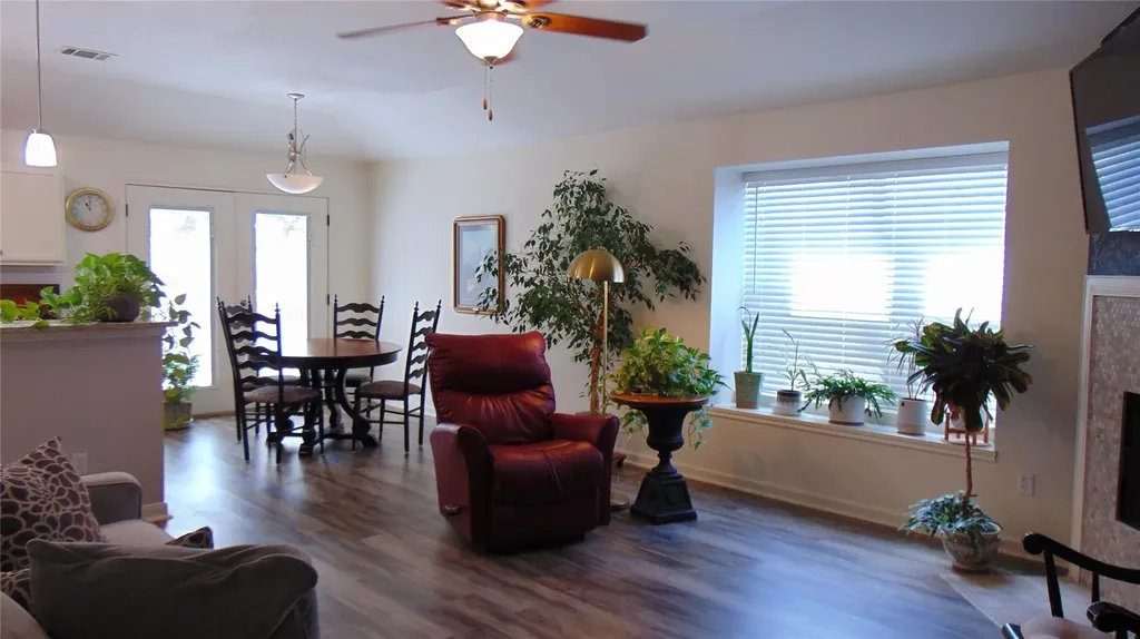 1025 Mohican Round Rock TX 78665
