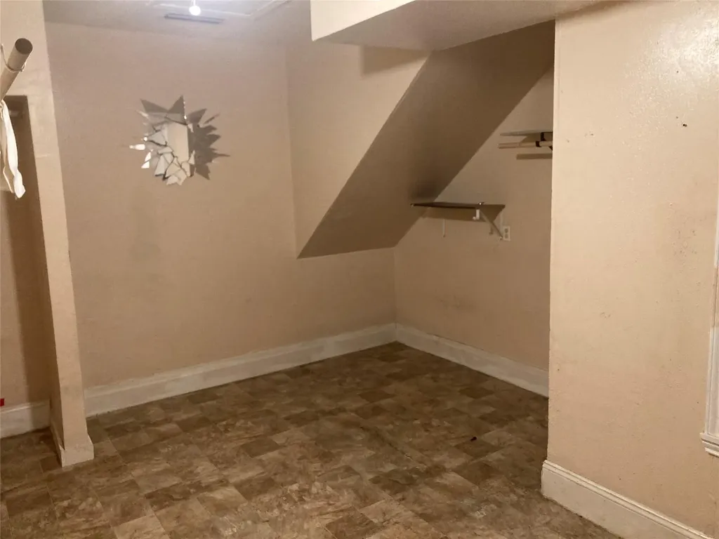 5415 Walnut Grove Drive Austin TX 78744