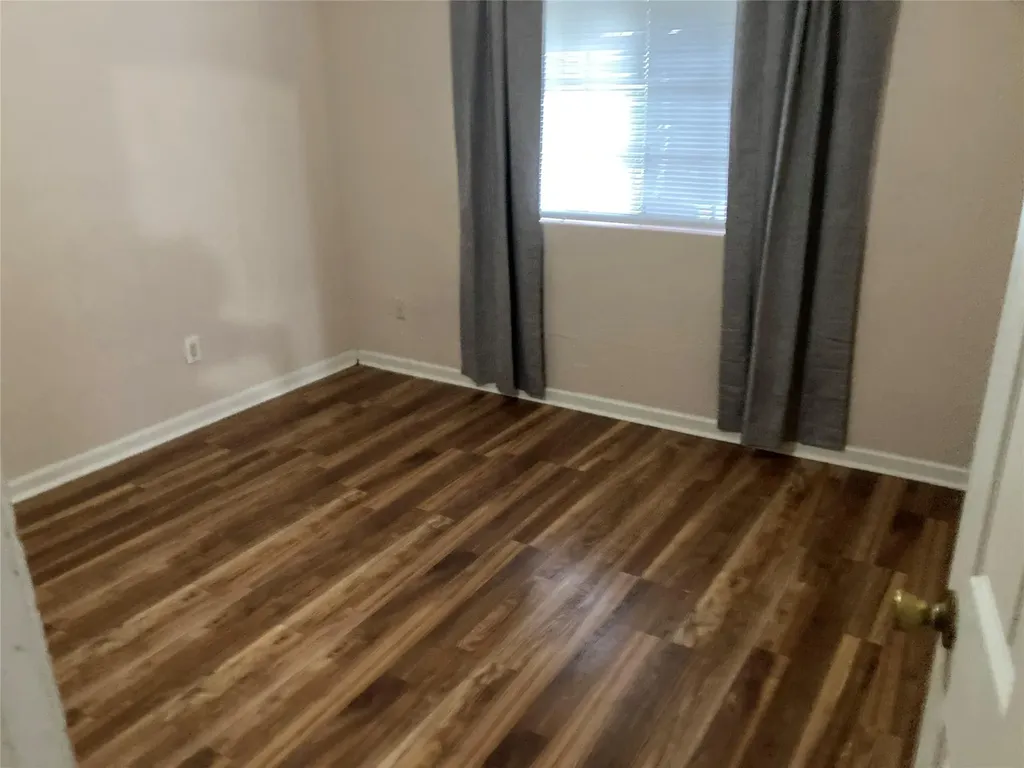 5415 Walnut Grove Drive Austin TX 78744