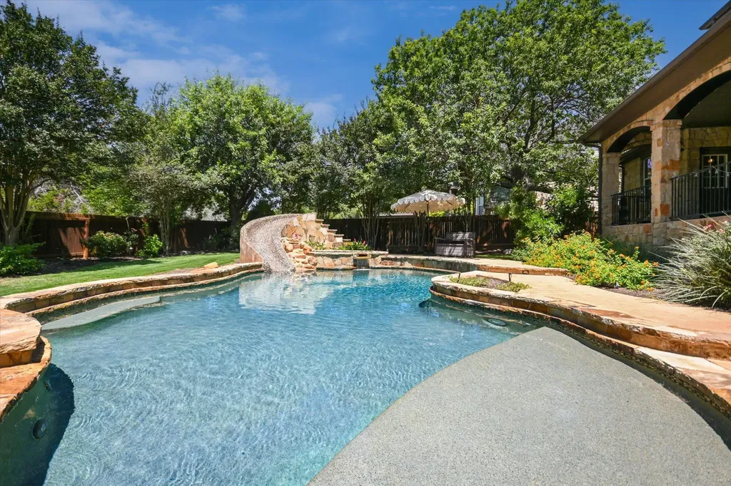 12309 Capella Trail Austin TX 78732