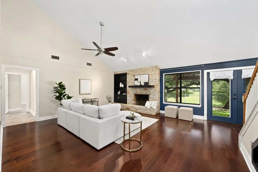 3908 Valley View Round Rock TX 78681