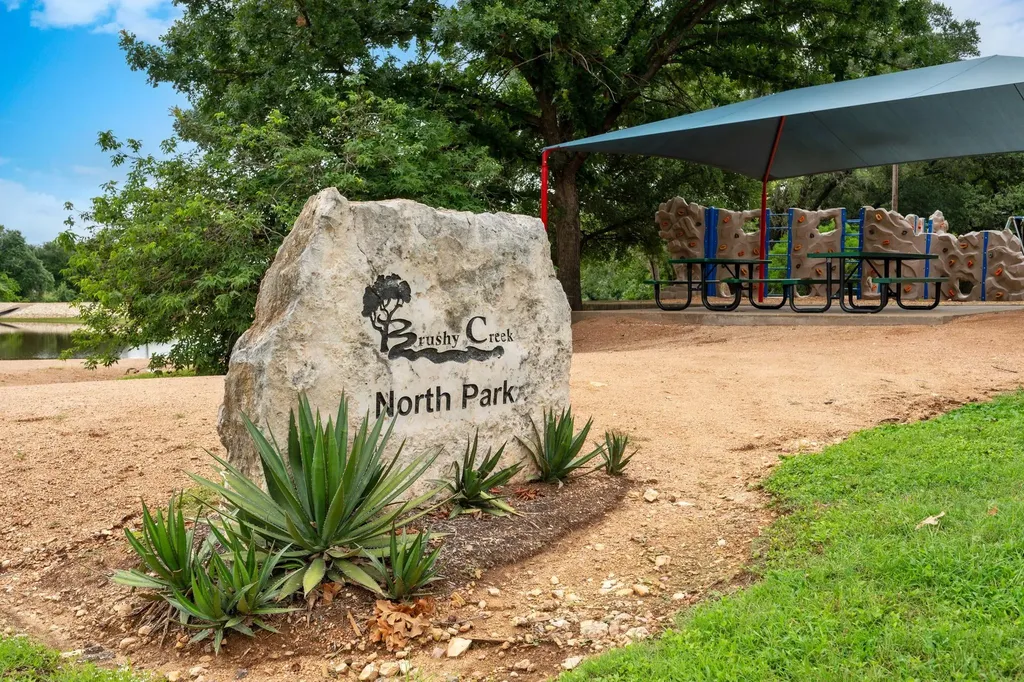 3908 Valley View Round Rock TX 78681