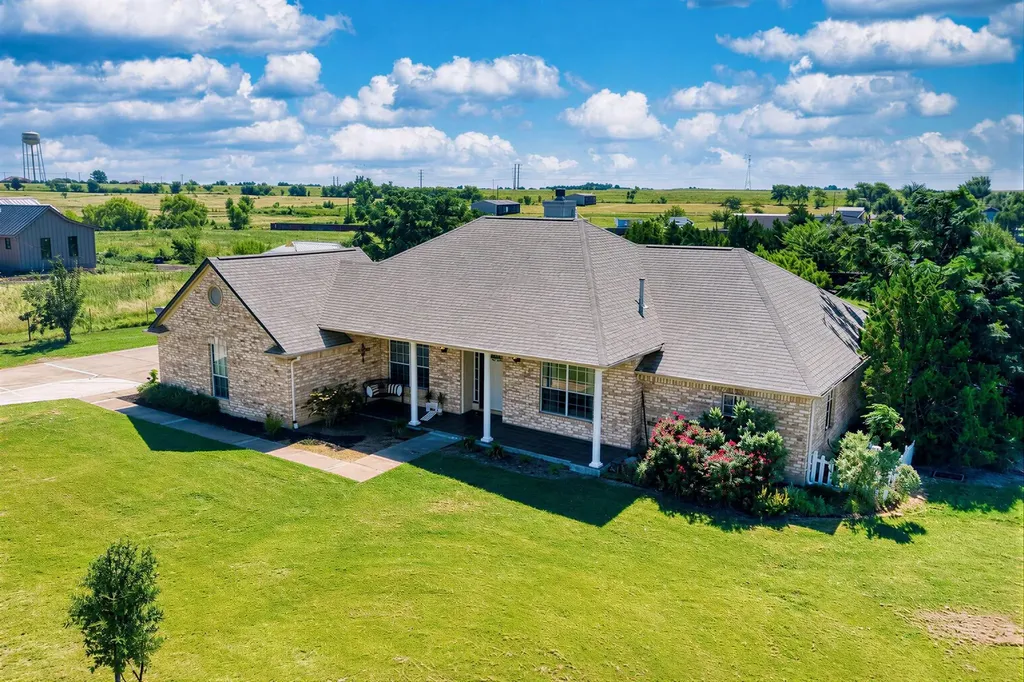 4900 Gate Dancer Lane Pflugerville TX 78660