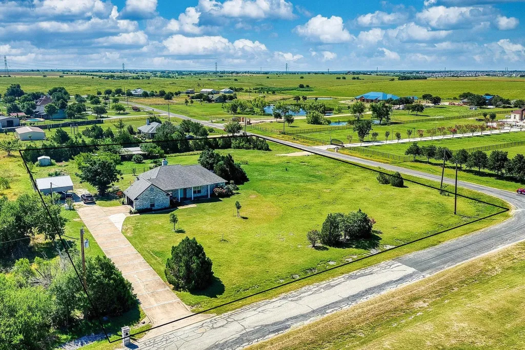 4900 Gate Dancer Lane Pflugerville TX 78660