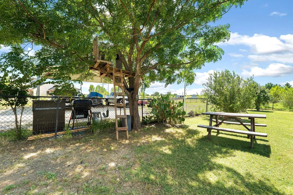 4900 Gate Dancer Lane Pflugerville TX 78660