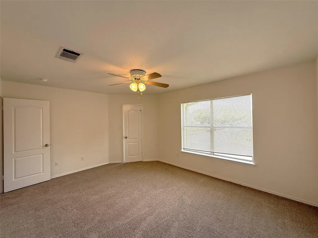 10509 Marshitahs Way Austin TX 78748