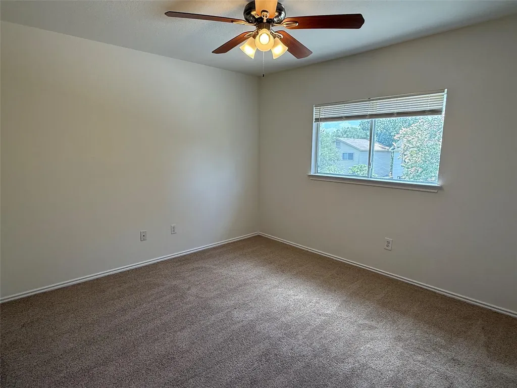 10509 Marshitahs Way Austin TX 78748
