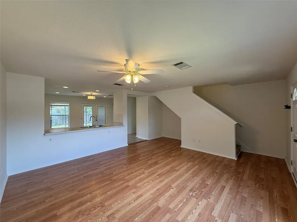 10509 Marshitahs Way Austin TX 78748