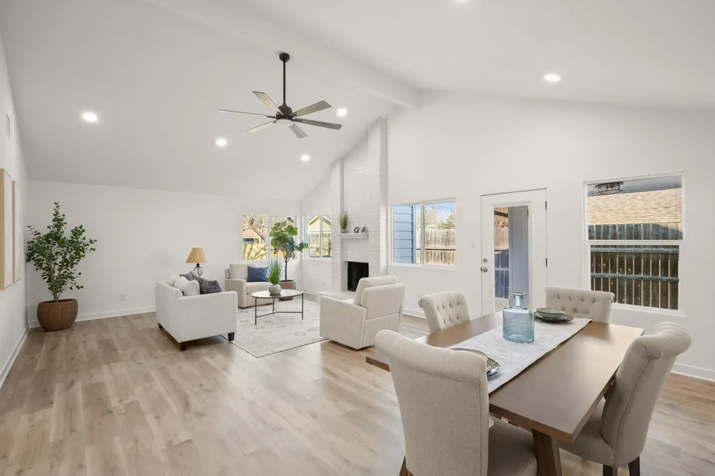 5828 Secrest Drive Austin TX 78759