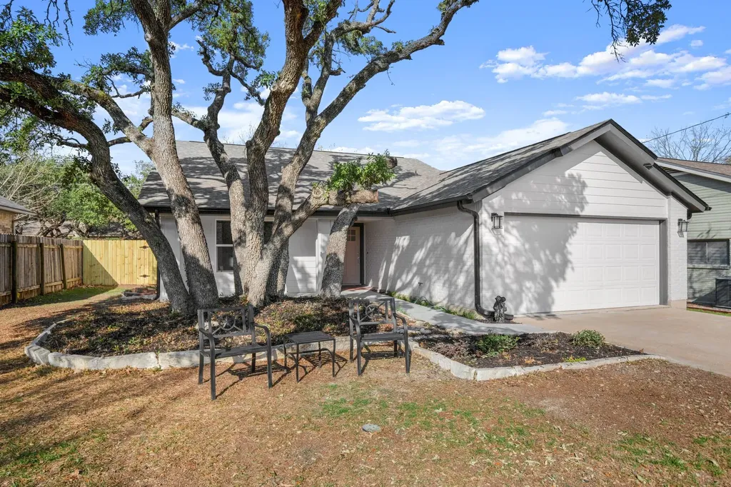 5828 Secrest Drive Austin TX 78759