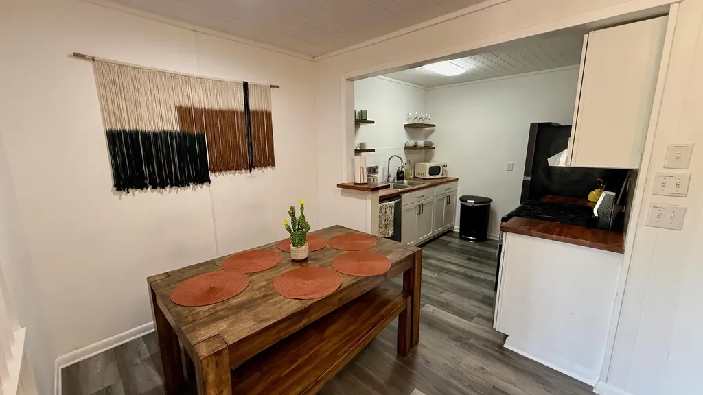 1802 University Avenue Georgetown TX 78626