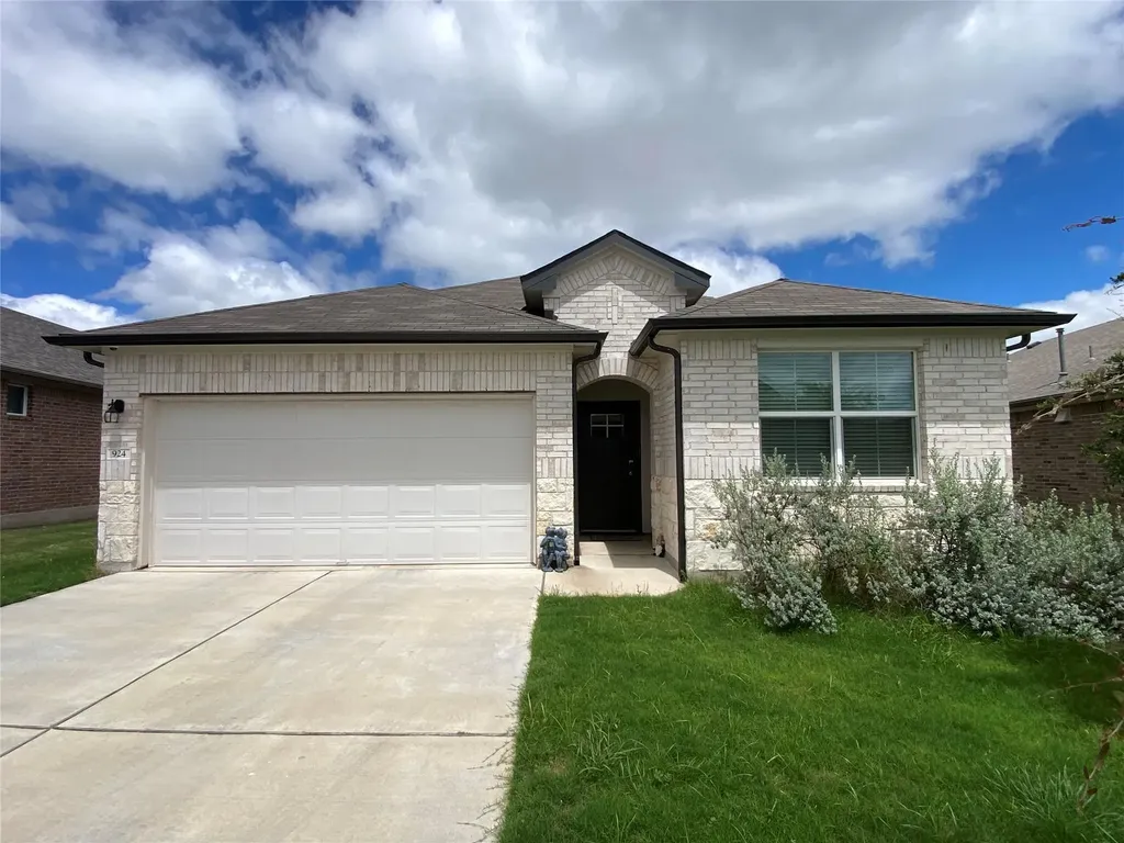 924 Vogel Drive Georgetown TX 78626