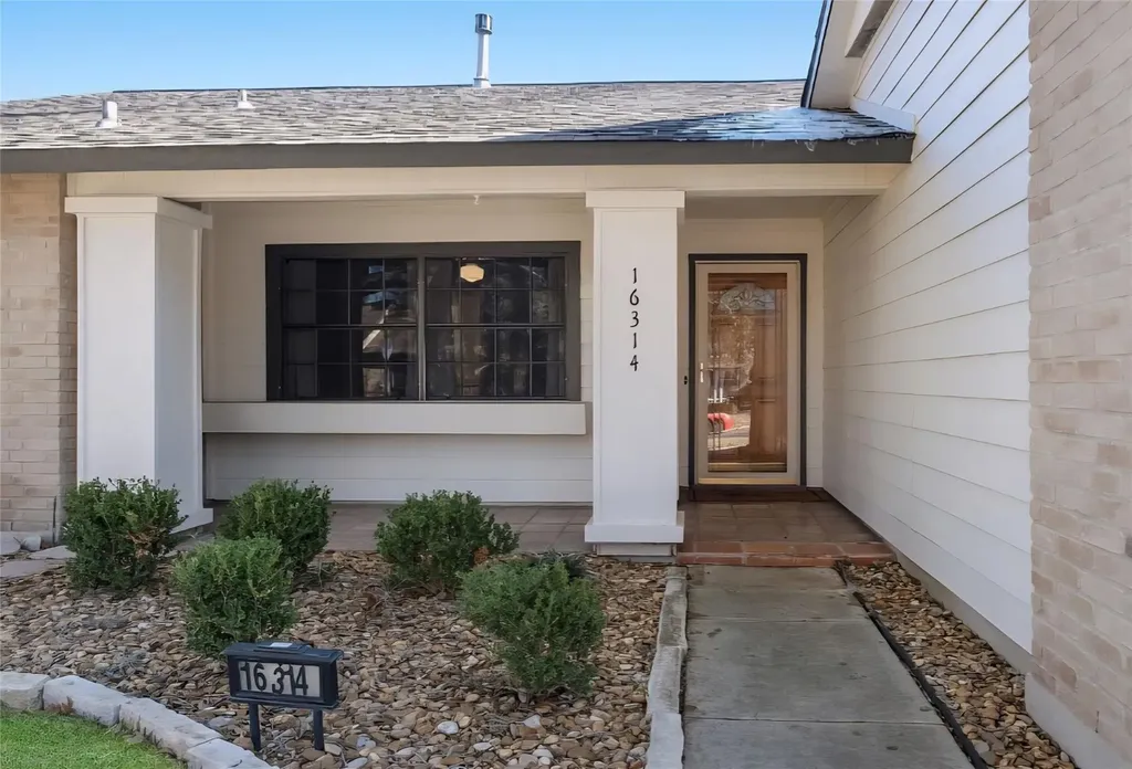 16314 Falcon Hill Street San Antonio TX 78247