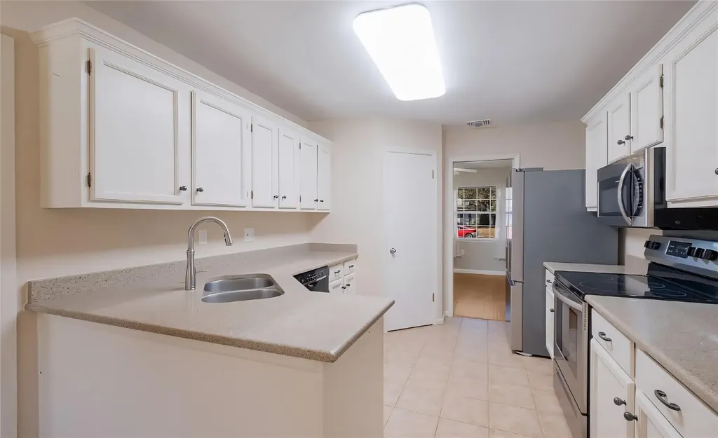 16314 Falcon Hill Street San Antonio TX 78247