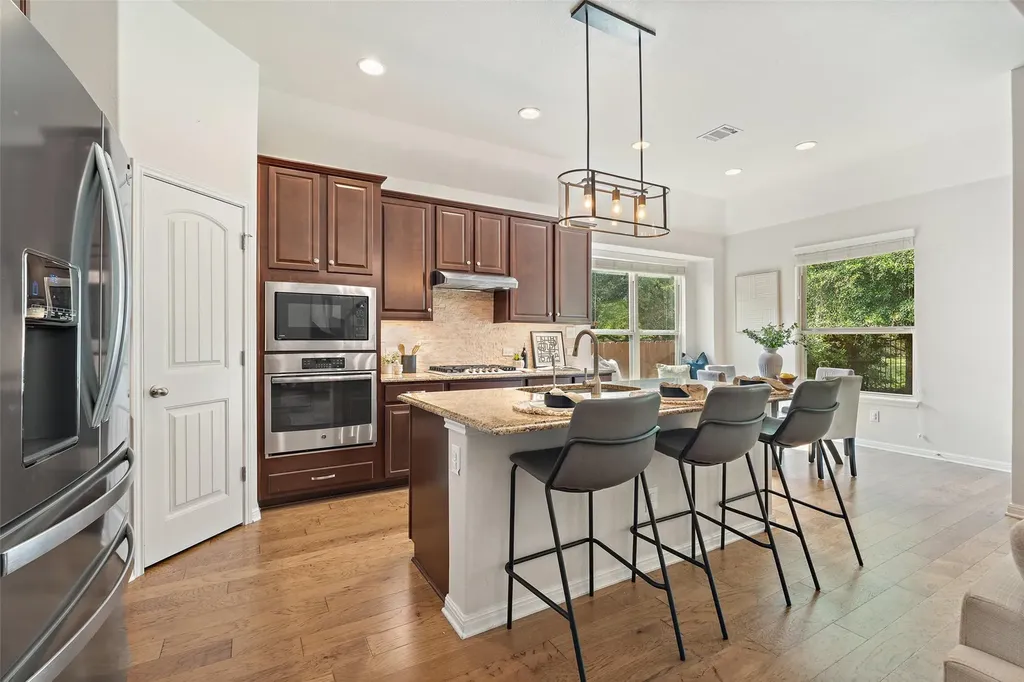 18517 Tanner Bayou Loop Austin TX 78738