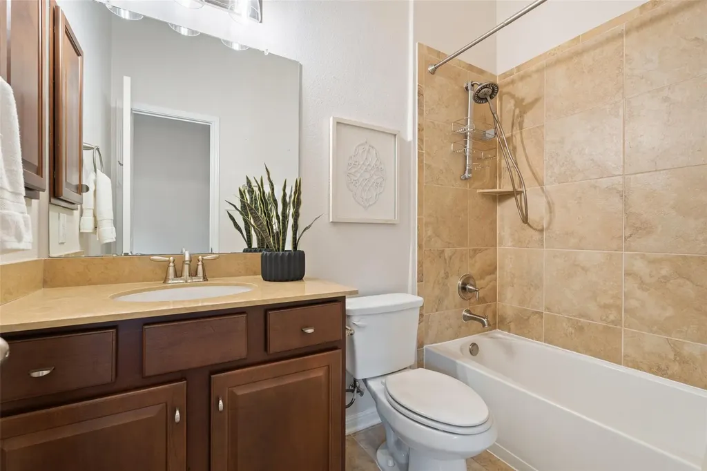 18517 Tanner Bayou Loop Austin TX 78738
