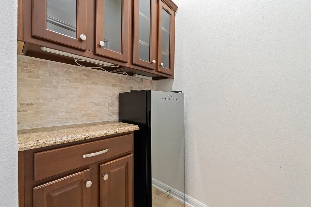 18517 Tanner Bayou Loop Austin TX 78738