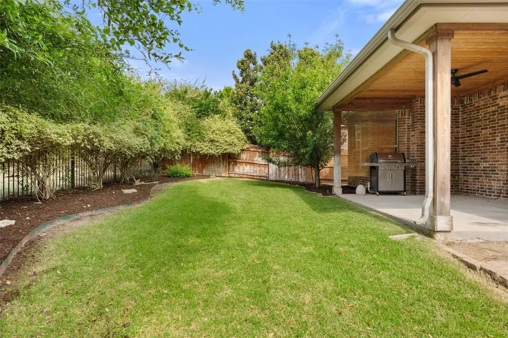 18517 Tanner Bayou Loop Austin TX 78738