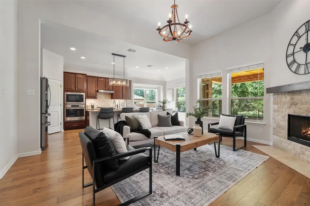 18517 Tanner Bayou Loop Austin TX 78738