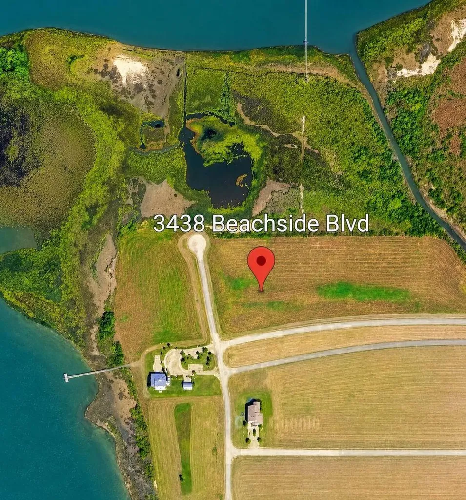3438 Beachside Boulevard Palacios TX 77465
