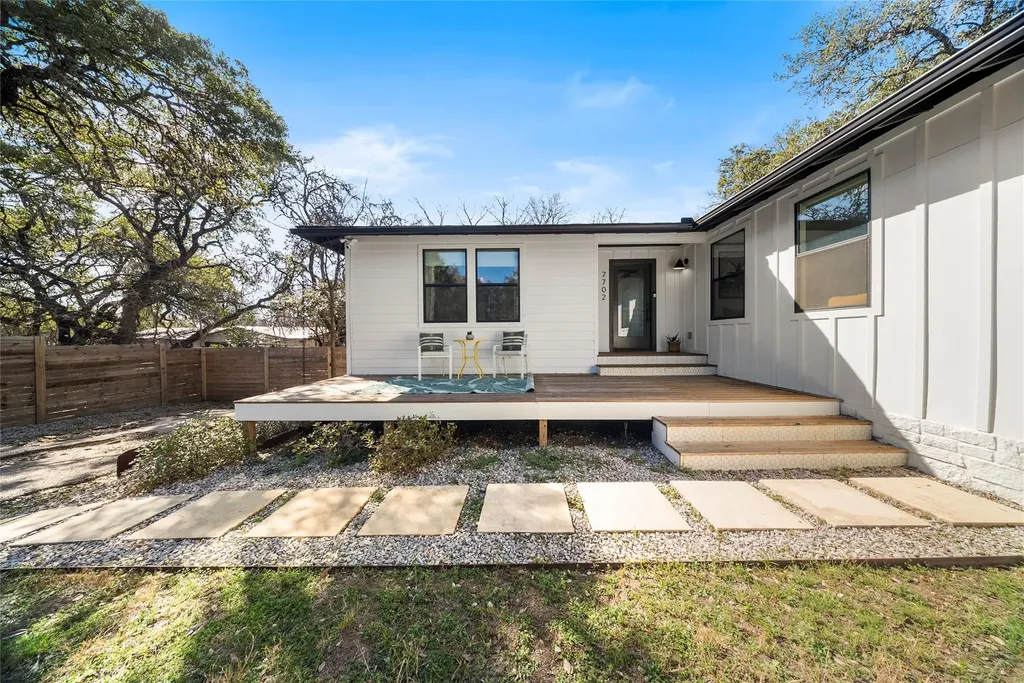 7702 Wynne Lane Austin TX 78745
