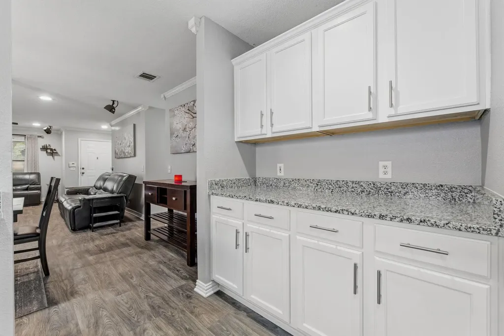 6756 Broad Brook Drive Austin TX 78747